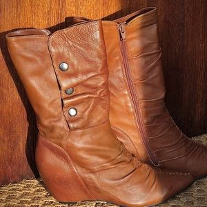 Pazzo boots made for Soft Surroundings mid height wedge boot.